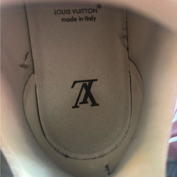 LV SHOES - Picture 5 of 7